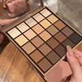 25 Cores Sombra de Olhos Natural & Soft – Realce o Olhar com Facilidade.