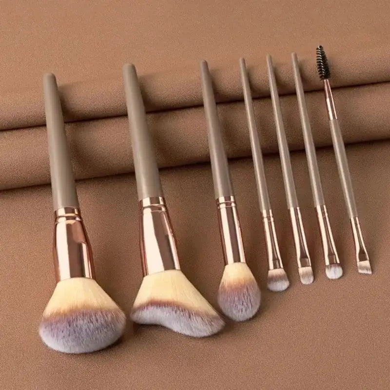 Mega Kit de Maquiagem Profissional: Até 16 Pincéis + Esponjas e Bag de Luxo