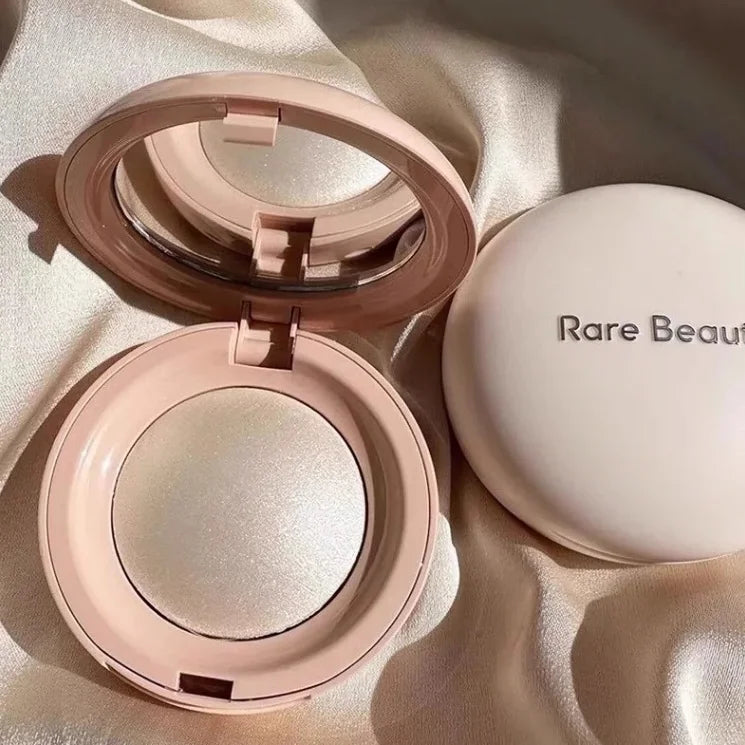Batom Hidratante Rare Beauty – Cor Intensa e Lábios Macios o Dia Todo