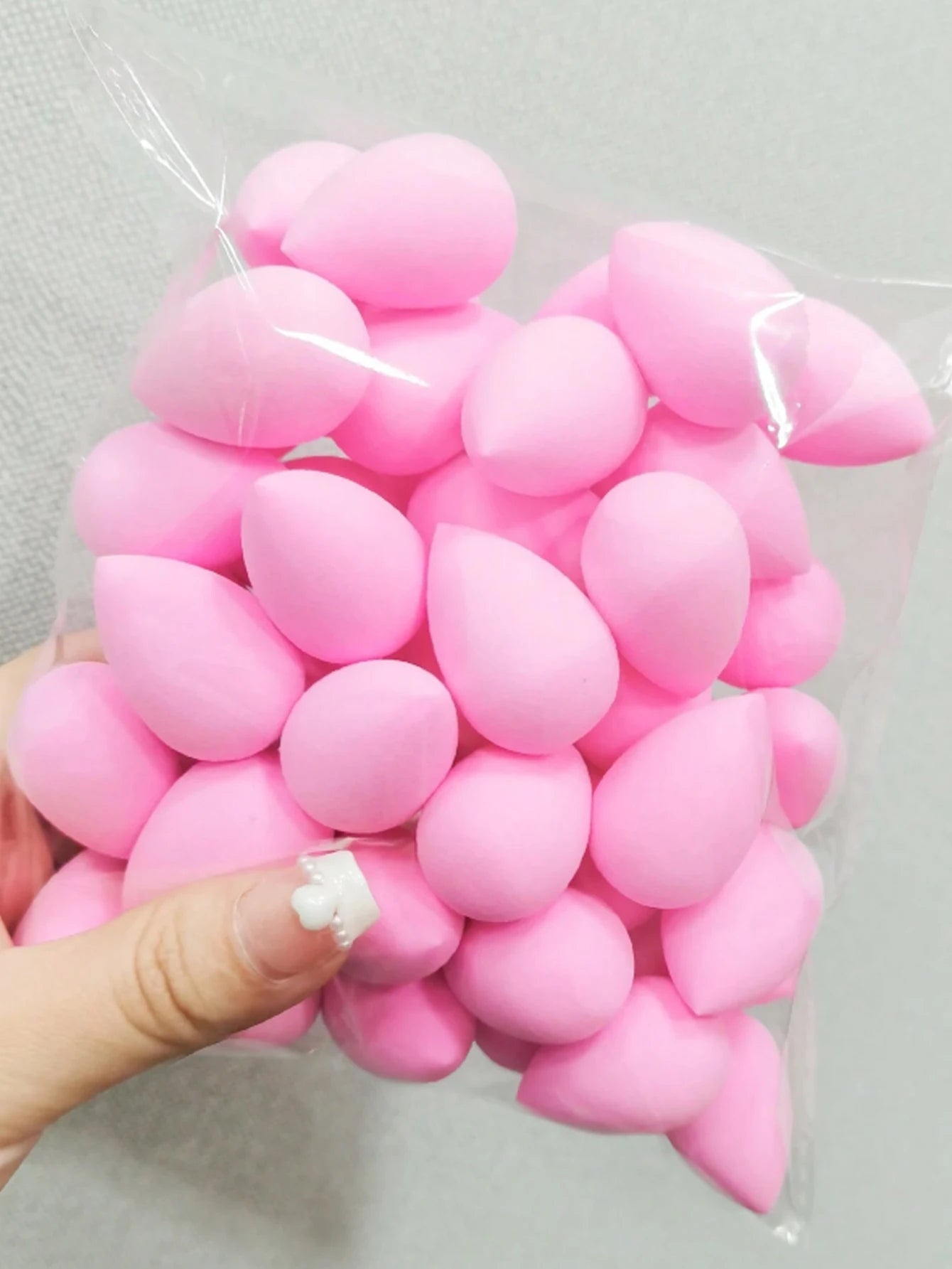 Kit 20 Mini Puffs de Dedo – Esponja Macia para Corretivo, Pó e Selagem sob os Olhos