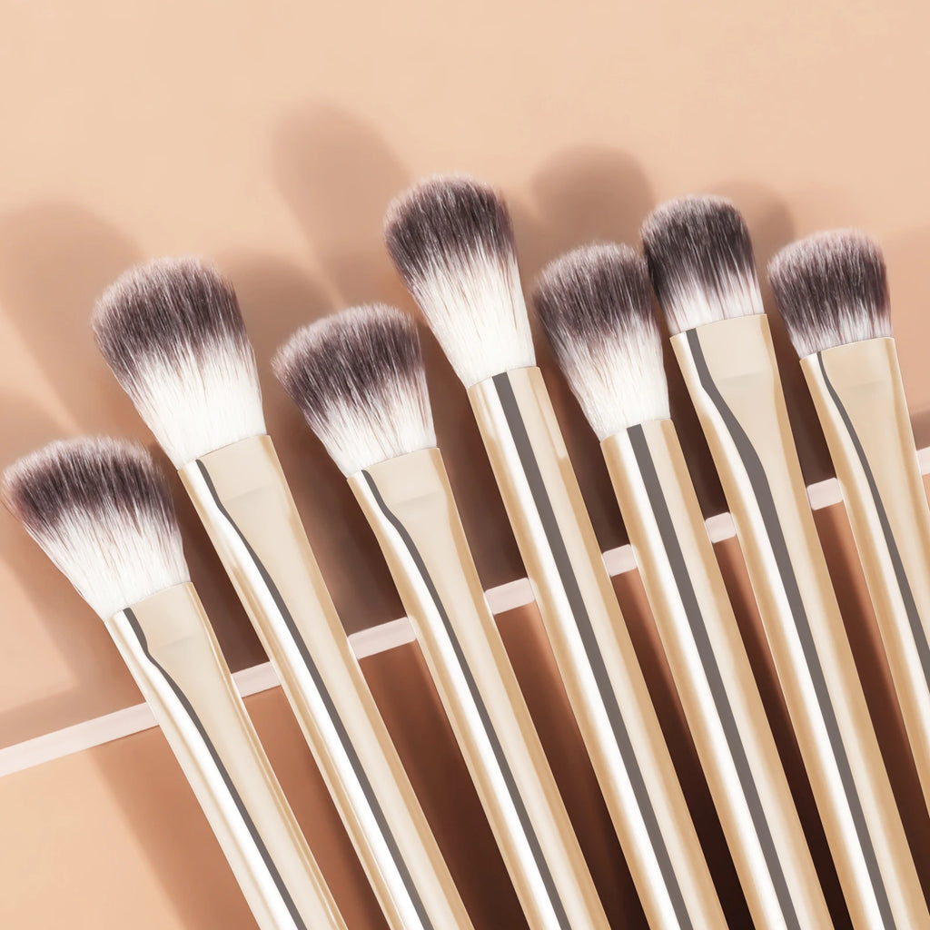 Kit Profissional de Maquiagem Ronshadow – 13 Pincéis Essenciais para Rosto e Olhos.